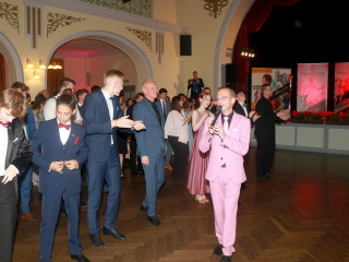Foto 254574 im Album
