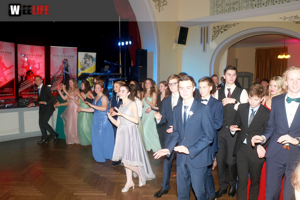 Abschlussball TS Swing Schiller Gymnasium Waldorfschule Wirtschaftsschule mit Pinacolada