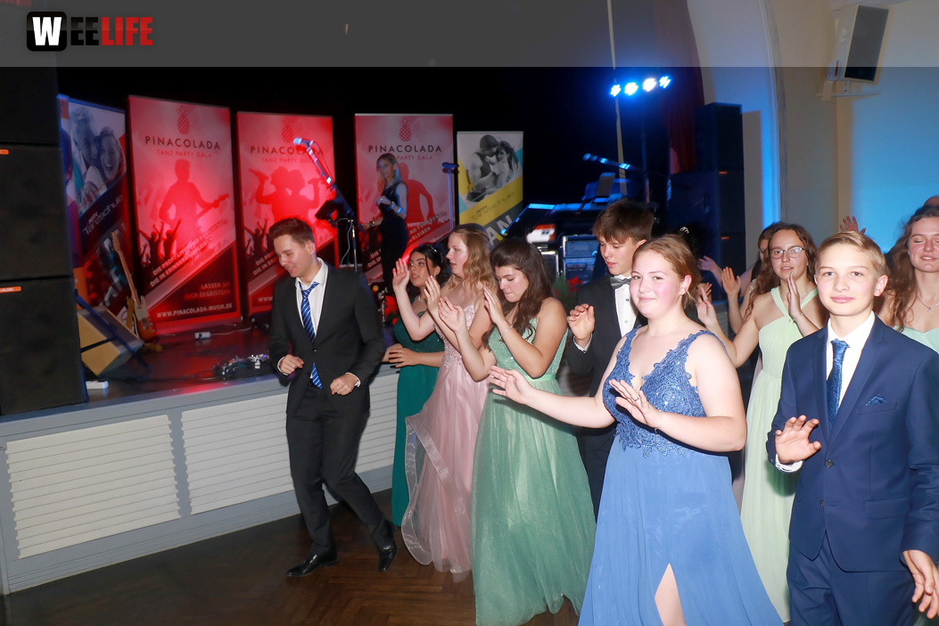 Abschlussball TS Swing Schiller Gymnasium Waldorfschule Wirtschaftsschule mit Pinacolada