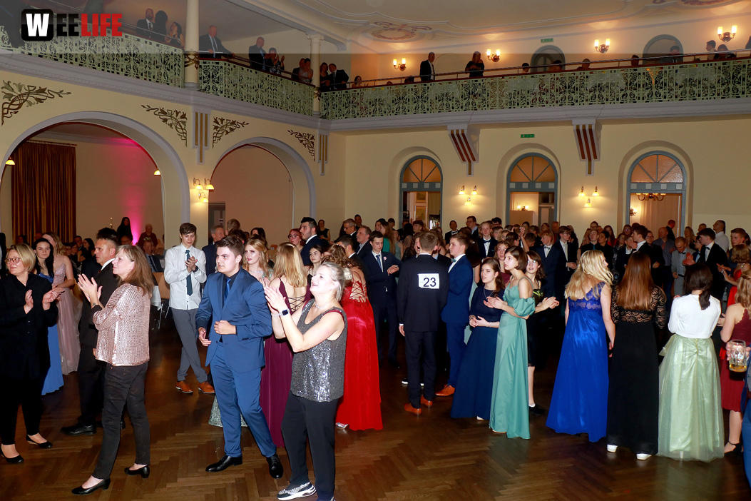 Abschlussball TS Swing Schiller Gymnasium Waldorfschule Wirtschaftsschule mit Pinacolada