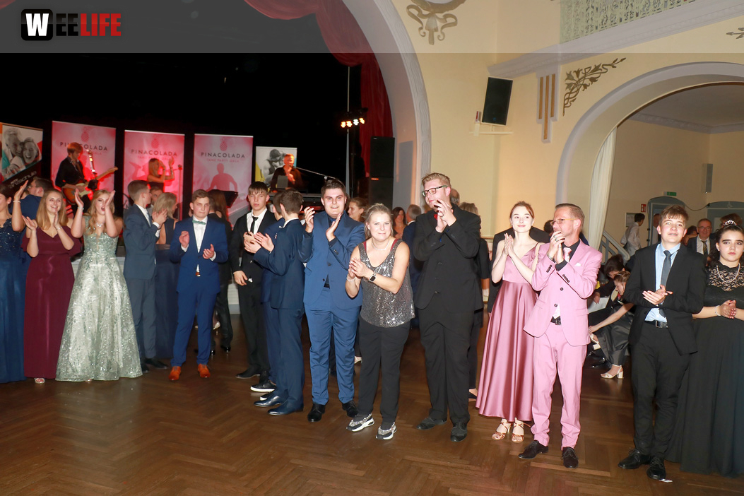 Abschlussball TS Swing Schiller Gymnasium Waldorfschule Wirtschaftsschule mit Pinacolada
