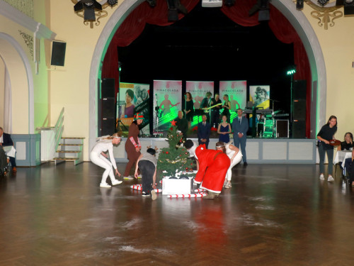 Abschlussball TS Swing Jean Paul JCR Gymansium mit Pinacolada 26.11.22 – Foto 5
