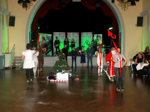 Abschlussball TS Swing Jean Paul JCR Gymansium mit Pinacolada 26.11.22 – Foto 8