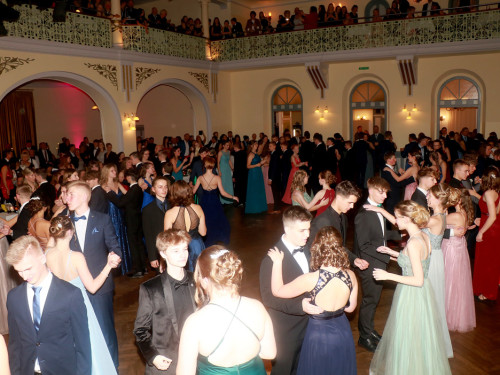 Abschlussball TS Swing Jean Paul JCR Gymansium mit Pinacolada 26.11.22 – Foto 59