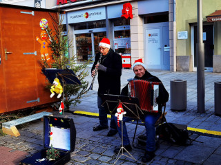 Foto 254998 im Album