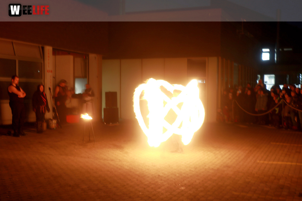 Mittelalterlicher Adventsmarkt  Feuershow Sonntag
