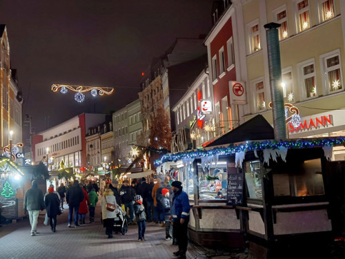 Weihnachtsmarkt Hof mit Bine und Günther 1.12.22 – Foto 12