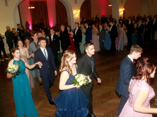 Abschlussball Gymnasium Münchberg TS Swing 3.12.22 – Foto 48