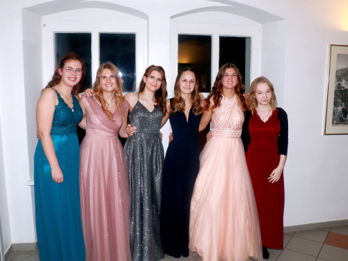 Abschlussball Gymnasium Münchberg TS Swing 3.12.22 – Foto 120