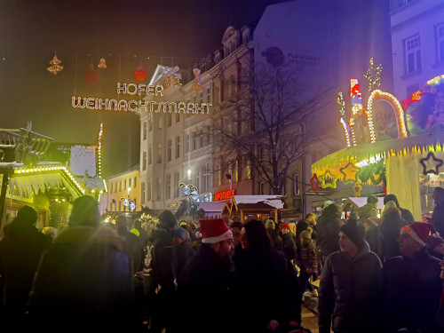 Perchtenlauf Hofer Weihnachtsmarkt Hof 17.12.22 – Foto 5