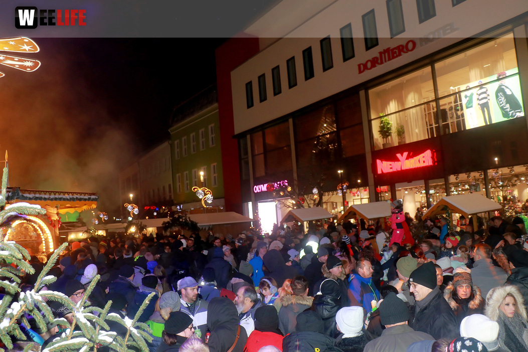 Perchtenlauf Hofer Weihnachtsmarkt Hof 17.12.22
