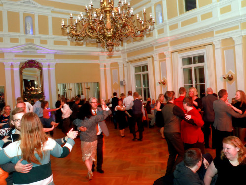 Feuerzangenbowle Sonntag TS Swing – Foto 12