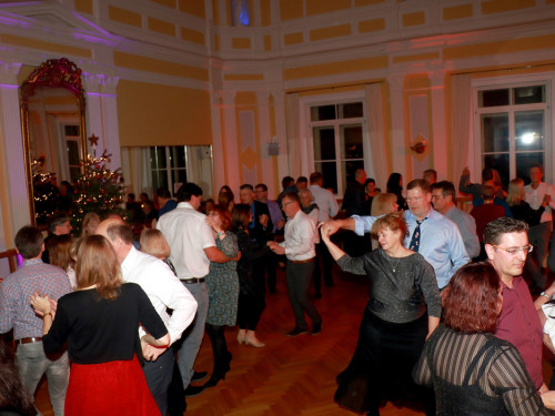 Feuerzangenbowle Sonntag TS Swing – Foto 24