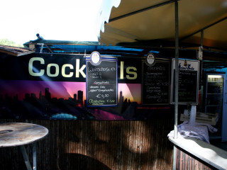 Vorschau des vorherigen Fotos