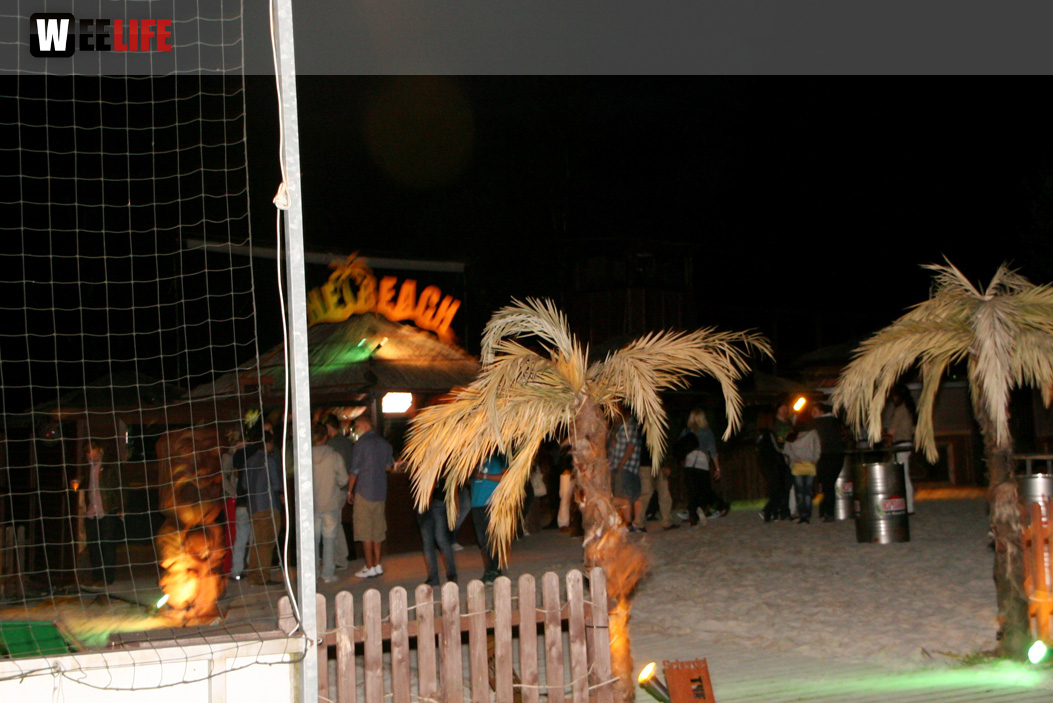 Depart.Fm Beach Party