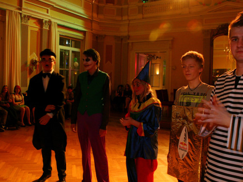 Tanzschule Swing XXL Faschingsdiscoparty Schüler  – Foto 18