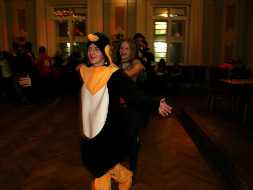 Tanzschule Swing XXL Faschingsdiscoparty Schüler  – Foto 24
