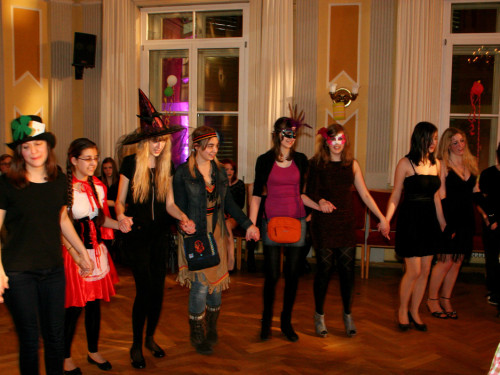 Tanzschule Swing XXL Faschingsdiscoparty Schüler  – Foto 39