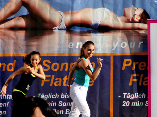 1. OpenAir Zumba Party Hofs – Foto 33