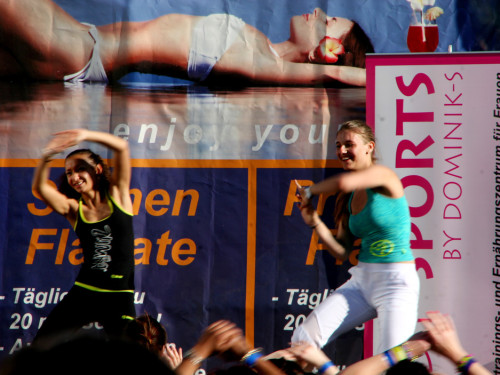 1. OpenAir Zumba Party Hofs – Foto 35