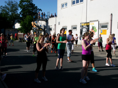 1. OpenAir Zumba Party Hofs – Foto 52