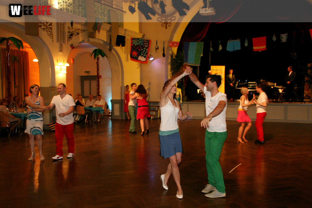 Tanzschule Swing Sommerball Beach Party