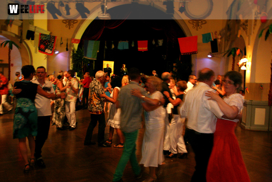 Tanzschule Swing Sommerball Beach Party