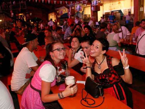 Hofer Volksfest 2013 - 2. Tag Abends Teil 2 Festbetrieb mit Aischzeit – Foto 53