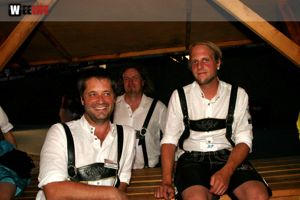 Hofer Volksfest 2013 - 3. Tag Abends Festbetrieb mit Partyteufel