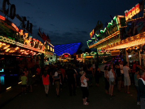 Hofer Volksfest 2013 - 3. Tag Abends Festbetrieb mit Partyteufel – Foto 58