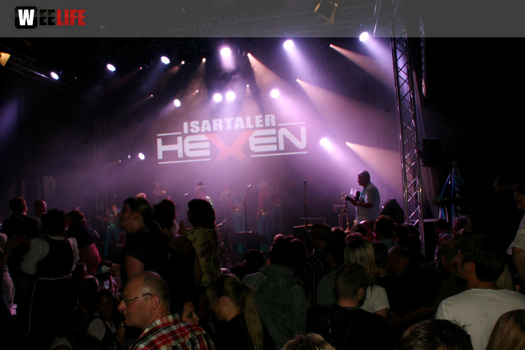 Hofer Volksfest 2013 - 6. Tag Abends Tag der Sparkasse mit den Isertaler Hexen