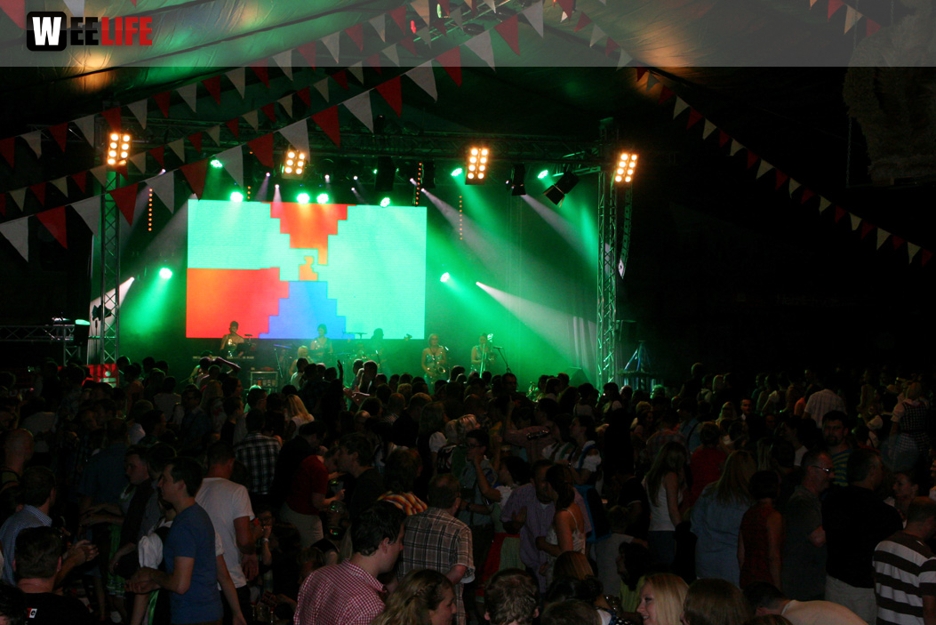 Hofer Volksfest 2013 - 6. Tag Abends Tag der Sparkasse mit den Isertaler Hexen