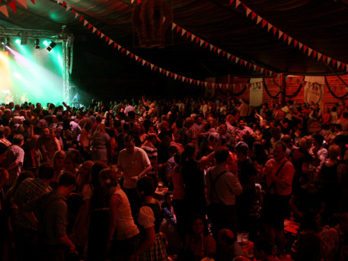 Hofer Volksfest 2013 - 6. Tag Abends Tag der Sparkasse mit den Isertaler Hexen – Foto 25
