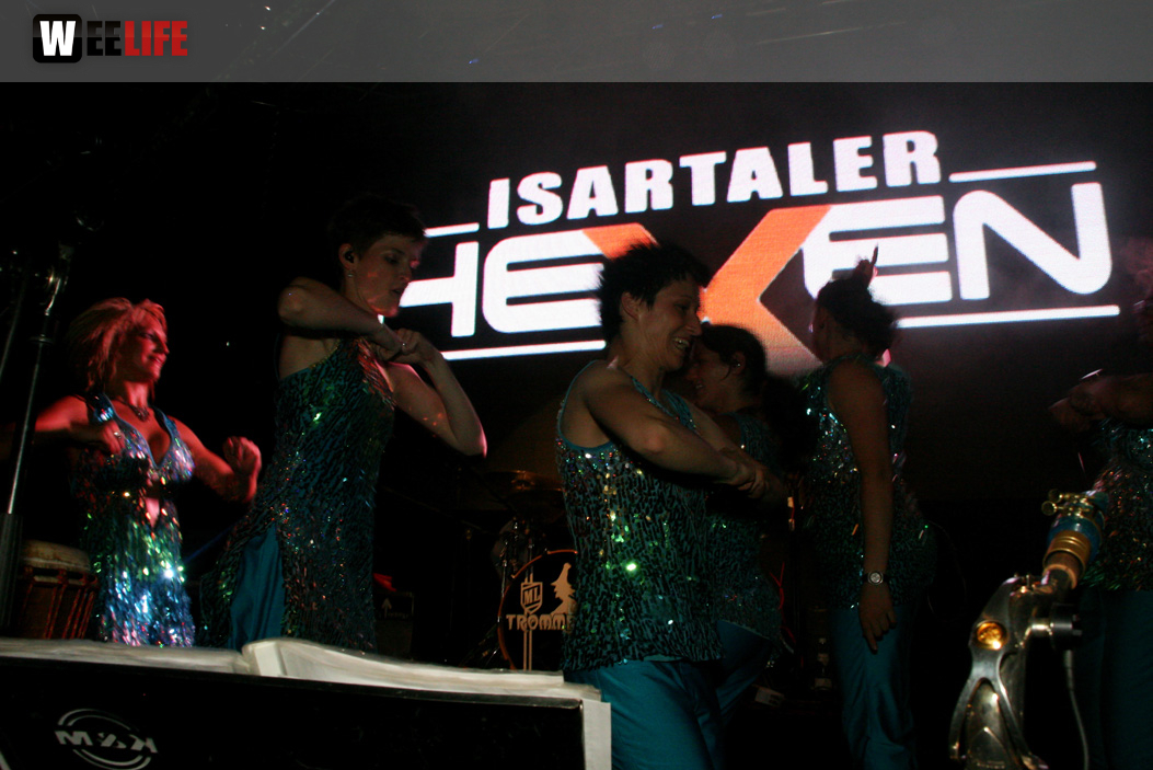 Hofer Volksfest 2013 - 6. Tag Abends Tag der Sparkasse mit den Isertaler Hexen