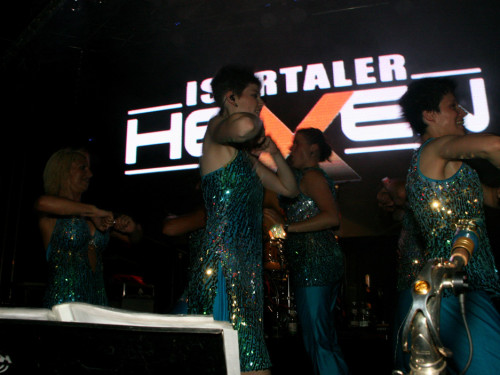 Hofer Volksfest 2013 - 6. Tag Abends Tag der Sparkasse mit den Isertaler Hexen – Foto 44