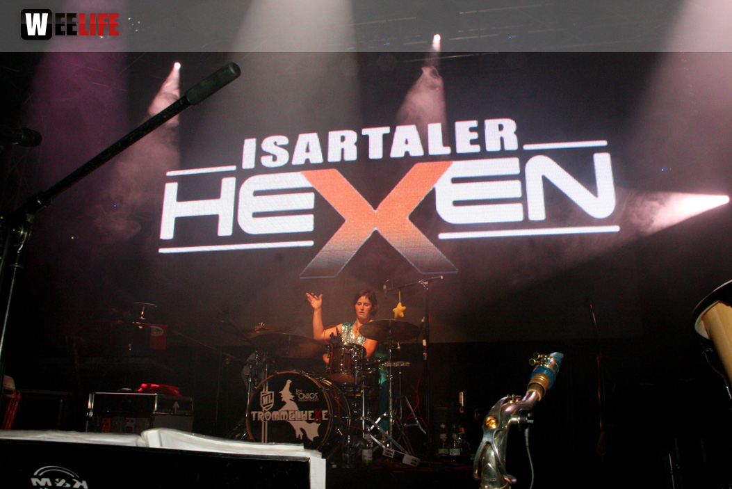 Hofer Volksfest 2013 - 6. Tag Abends Tag der Sparkasse mit den Isertaler Hexen