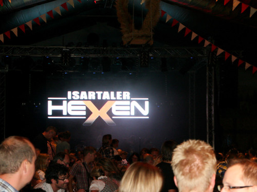 Hofer Volksfest 2013 - 6. Tag Abends Tag der Sparkasse mit den Isertaler Hexen – Foto 60