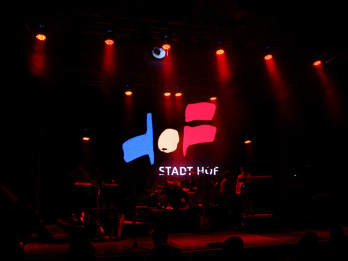 Hofer Volksfest 2013 - 7. Tag Abends Tag der Betriebe mit den Members  – Foto 3
