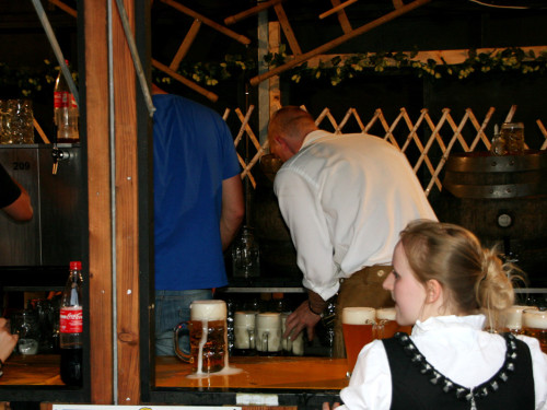 Hofer Volksfest 2013 - 7. Tag Abends Tag der Betriebe mit den Members  – Foto 18