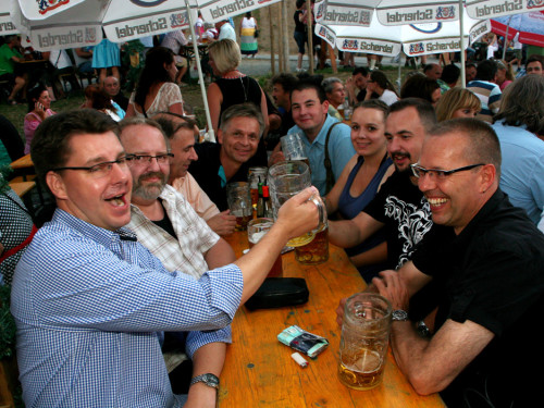 Hofer Volksfest 2013 - 7. Tag Abends Tag der Betriebe mit den Members  – Foto 19