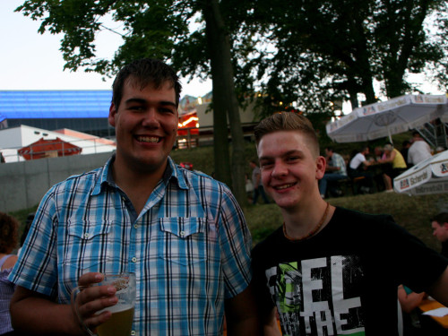Hofer Volksfest 2013 - 7. Tag Abends Tag der Betriebe mit den Members  – Foto 24