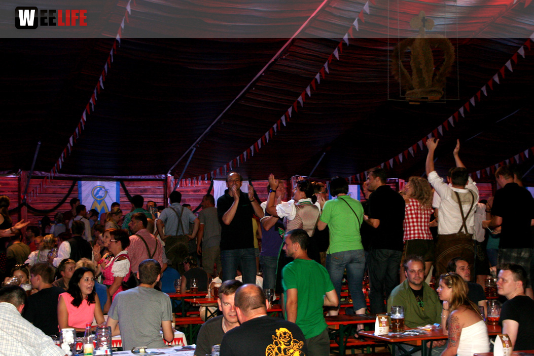 Hofer Volksfest 2013 - 7. Tag Abends Tag der Betriebe mit den Members 