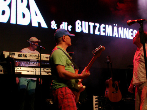 Hofer Volksfest 2013 - 8.Tag Abends Festbetrieb mit Biba und die Butzemänner – Foto 2
