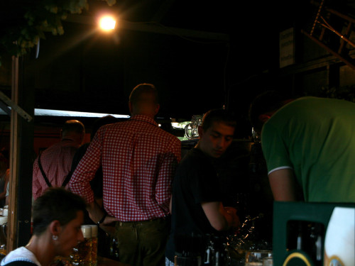 Hofer Volksfest 2013 - 8.Tag Abends Festbetrieb mit Biba und die Butzemänner – Foto 35