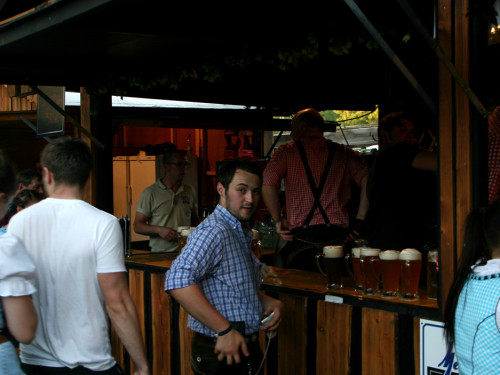 Hofer Volksfest 2013 - 8.Tag Abends Festbetrieb mit Biba und die Butzemänner – Foto 36