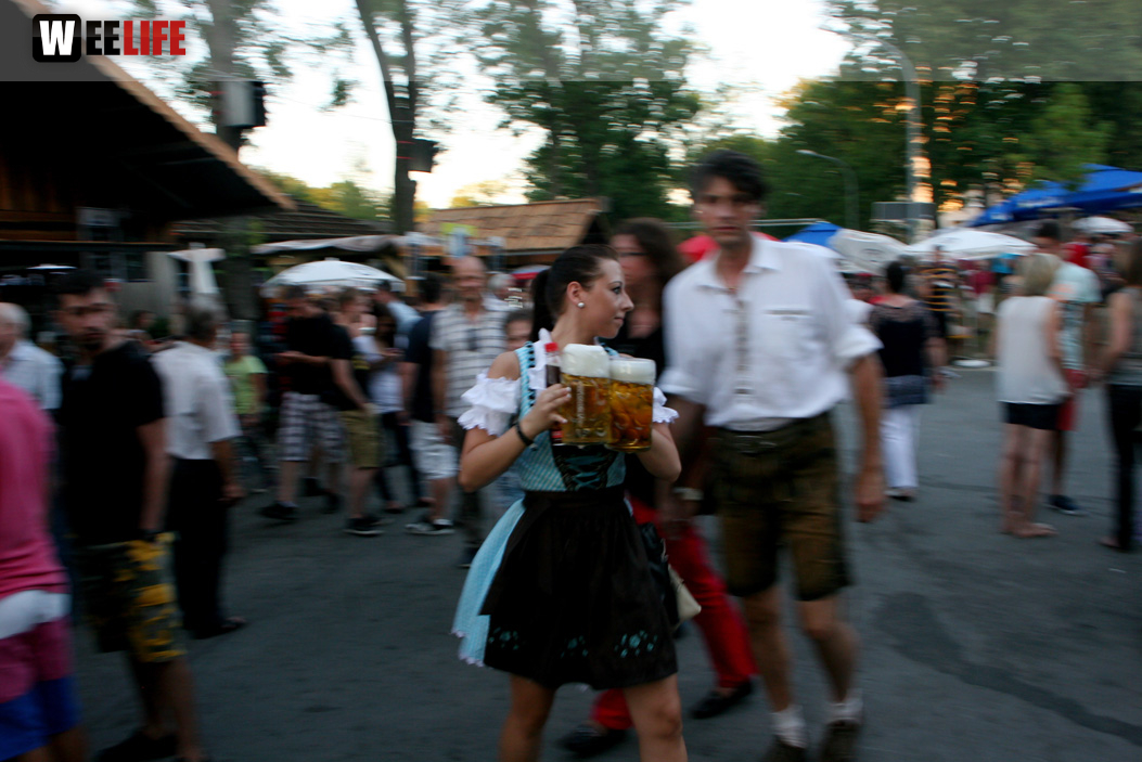 Hofer Volksfest 2013 - 8.Tag Abends Festbetrieb mit Biba und die Butzemänner