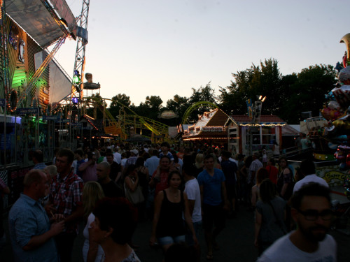 Hofer Volksfest 2013 - 8.Tag Abends Festbetrieb mit Biba und die Butzemänner – Foto 52