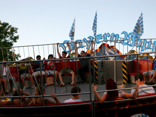 Hofer Volksfest 2013 - 8.Tag Abends Festbetrieb mit Biba und die Butzemänner – Foto 54