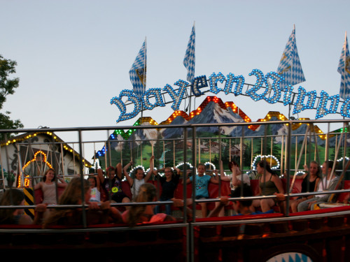 Hofer Volksfest 2013 - 8.Tag Abends Festbetrieb mit Biba und die Butzemänner – Foto 57