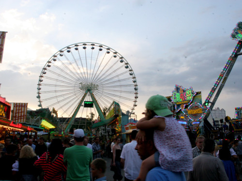 Hofer Volksfest 2013 - 9. Tag  Abends Nacht der Tracht mit Aischzeit – Foto 60